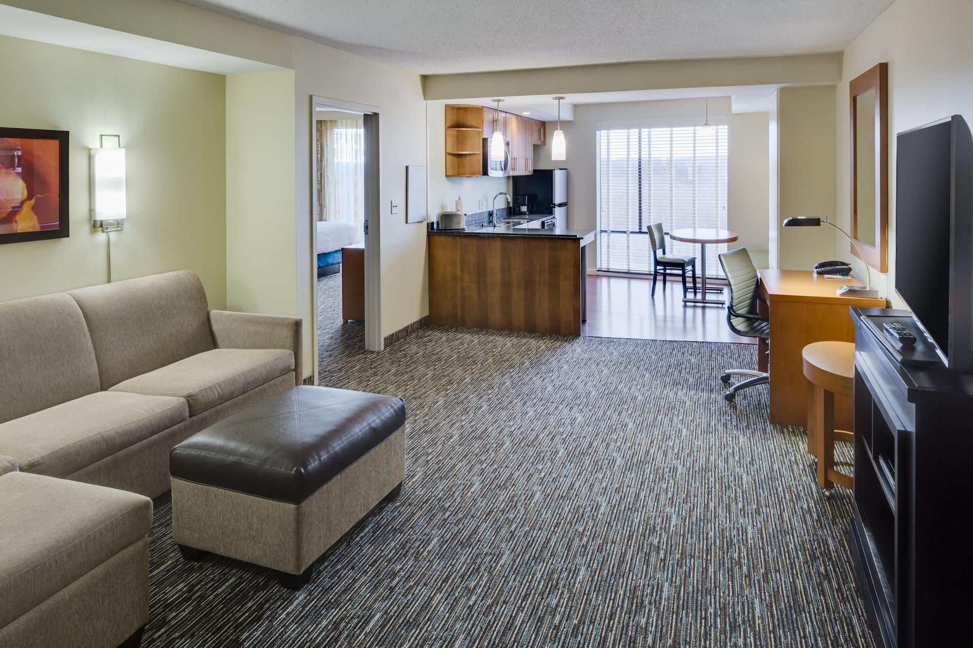 Hyatt House Hartford North/Windsor Hotel Bagian luar foto