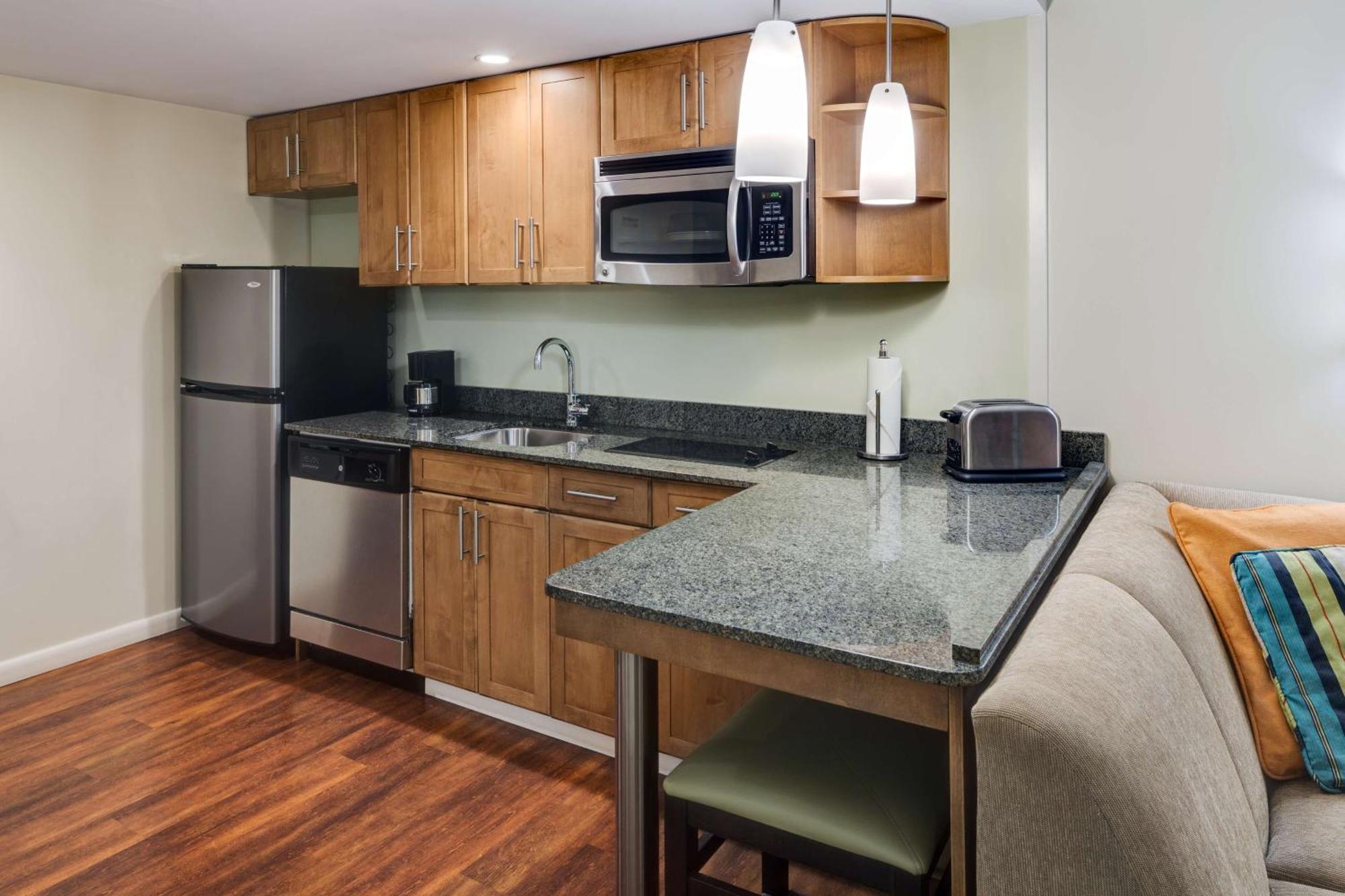 Hyatt House Hartford North/Windsor Hotel Bagian luar foto